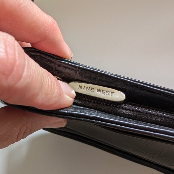 Nine West Black Croc Embossed Shoulder Bag | Y2K Vintage Handbag - Picture 7 of 14